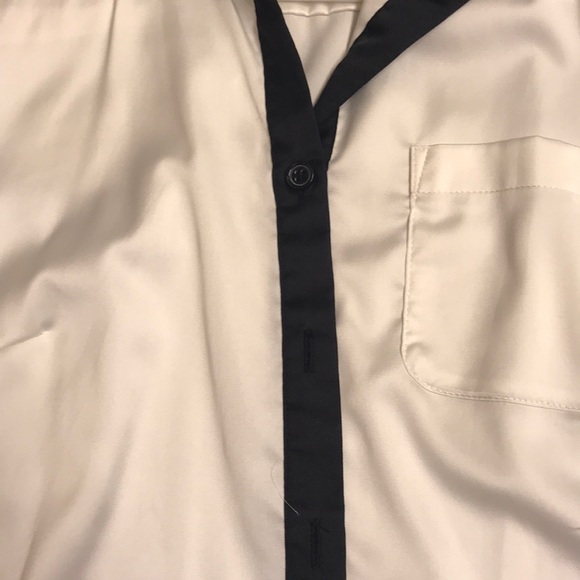 Silky button down - Picture 2 of 5